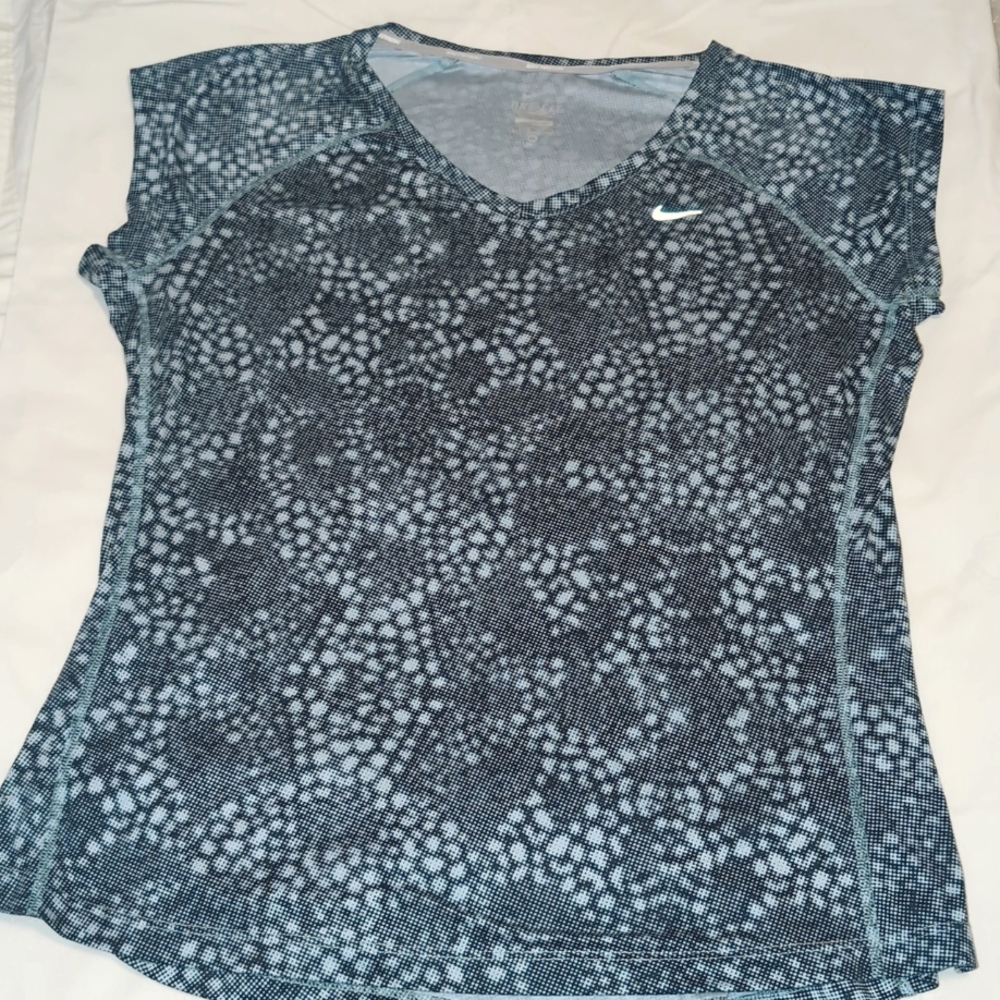 Nike Dri-Fit Women's XL Tee